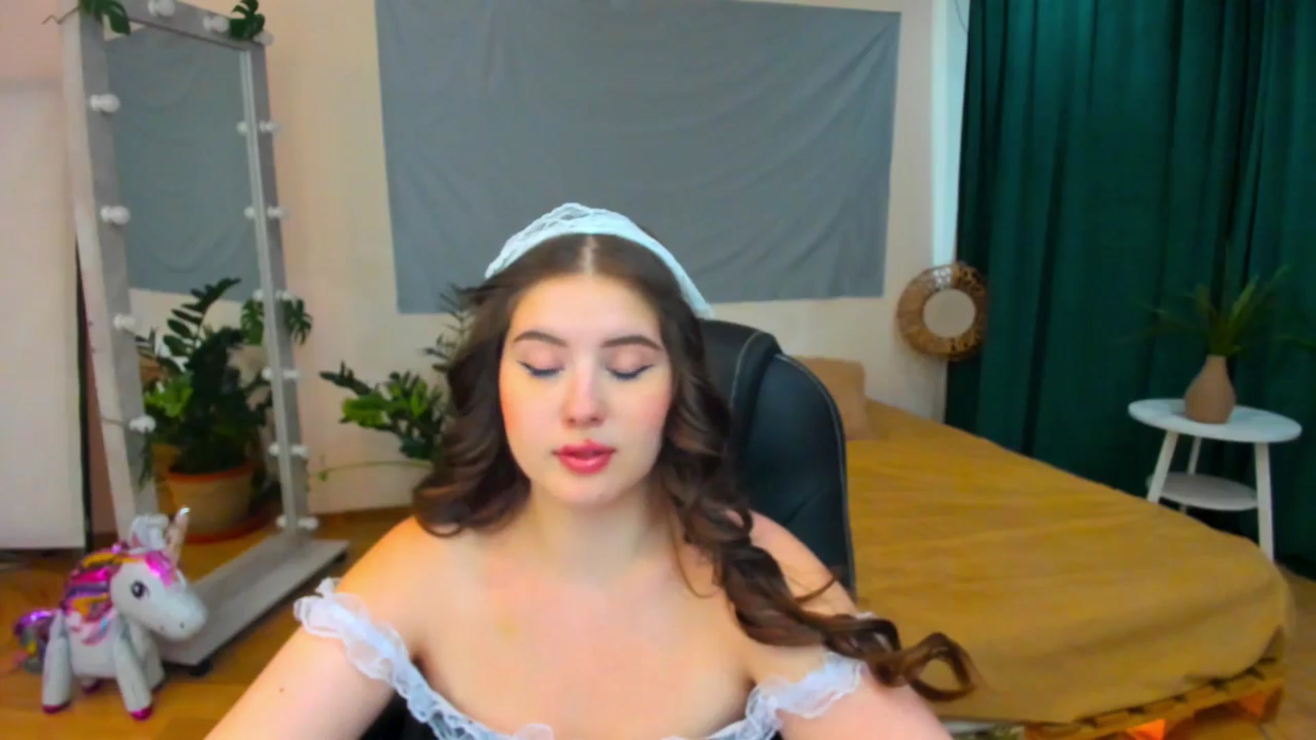 Gallery image thumbnail from AdmireMyEyes's myfreecams stream on, 07/27/2024, 08:59 image 8 of 20