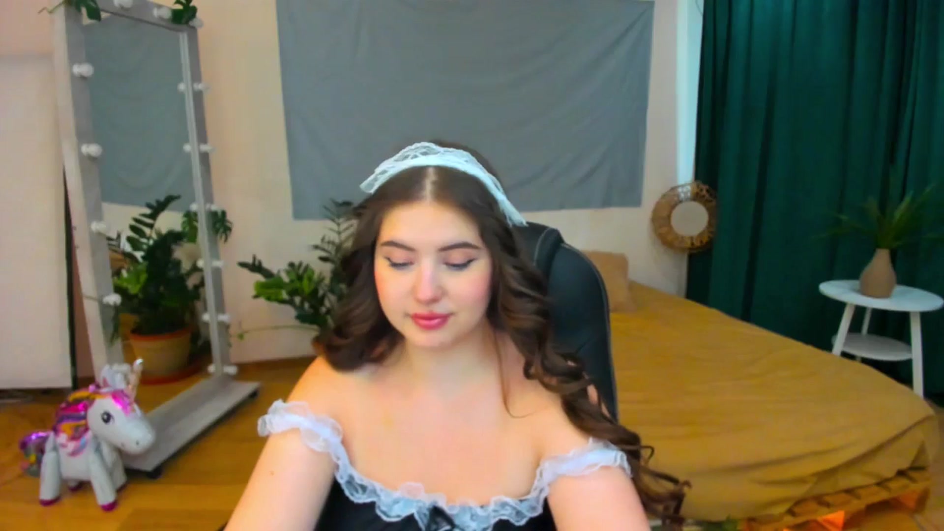 Gallery image thumbnail from AdmireMyEyes's myfreecams stream on, 07/27/2024, 09:46 image 14 of 20