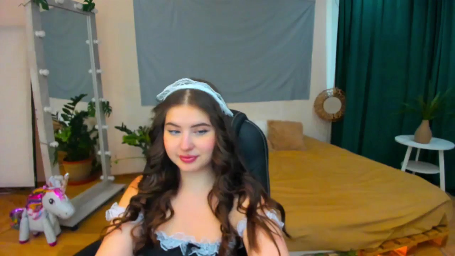 Gallery image thumbnail from AdmireMyEyes's myfreecams stream on, 07/27/2024, 09:46 image 8 of 20