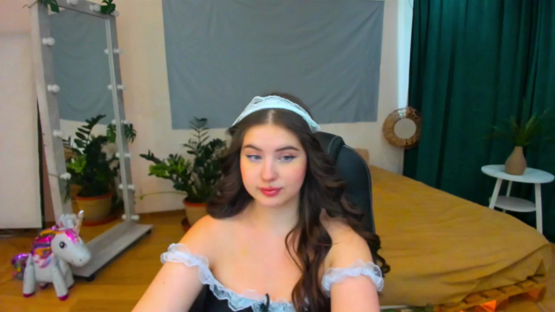 Gallery image thumbnail from AdmireMyEyes's myfreecams stream on, 07/27/2024, 10:34 image 5 of 20