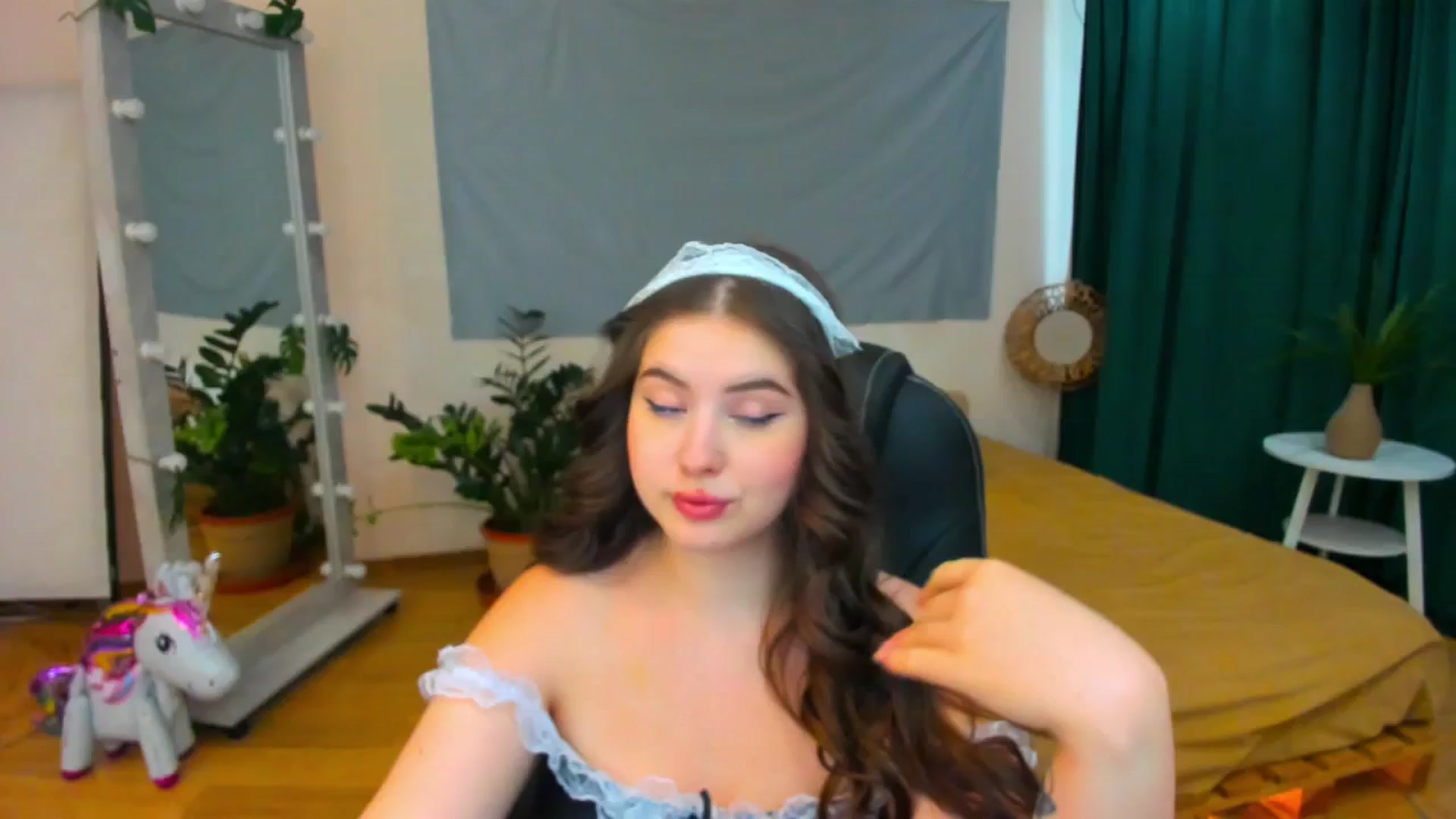 Gallery image thumbnail from AdmireMyEyes's myfreecams stream on, 07/27/2024, 10:34 image 4 of 20