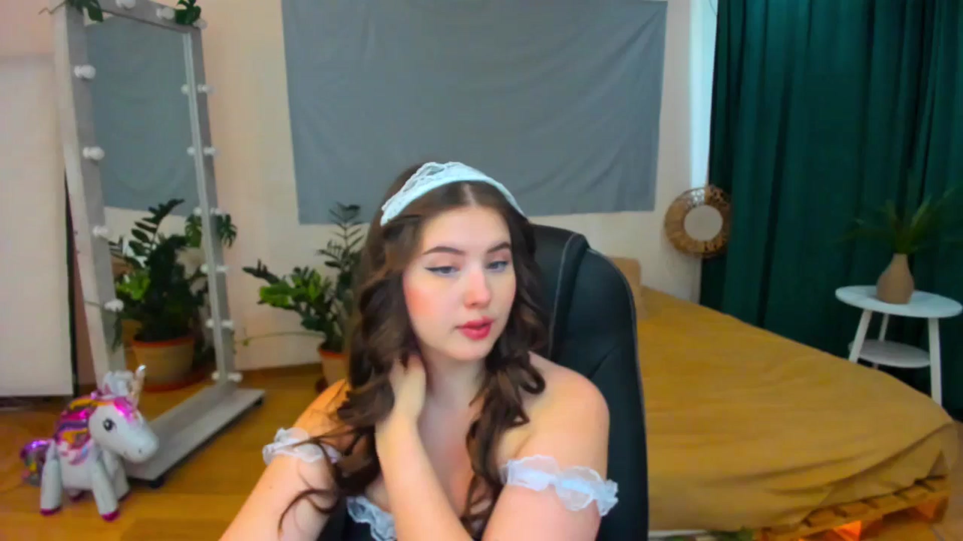Gallery image thumbnail from AdmireMyEyes's myfreecams stream on, 07/27/2024, 10:34 image 3 of 20