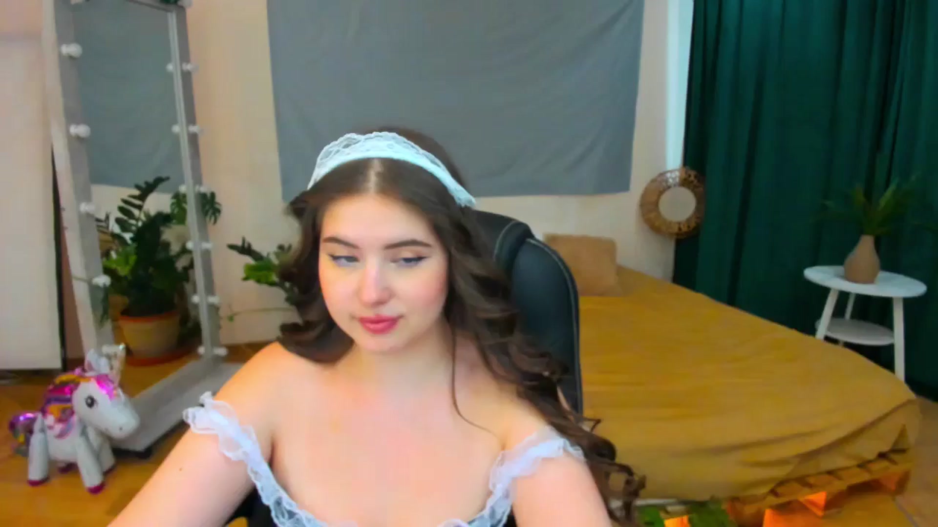 Gallery image thumbnail from AdmireMyEyes's myfreecams stream on, 07/27/2024, 11:25 image 5 of 20