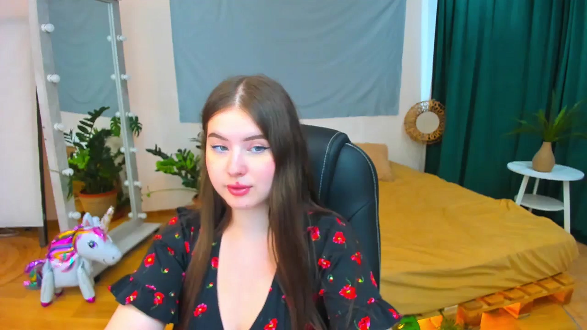 Gallery image thumbnail from AdmireMyEyes's myfreecams stream on, 07/28/2024, 09:03 image 13 of 20