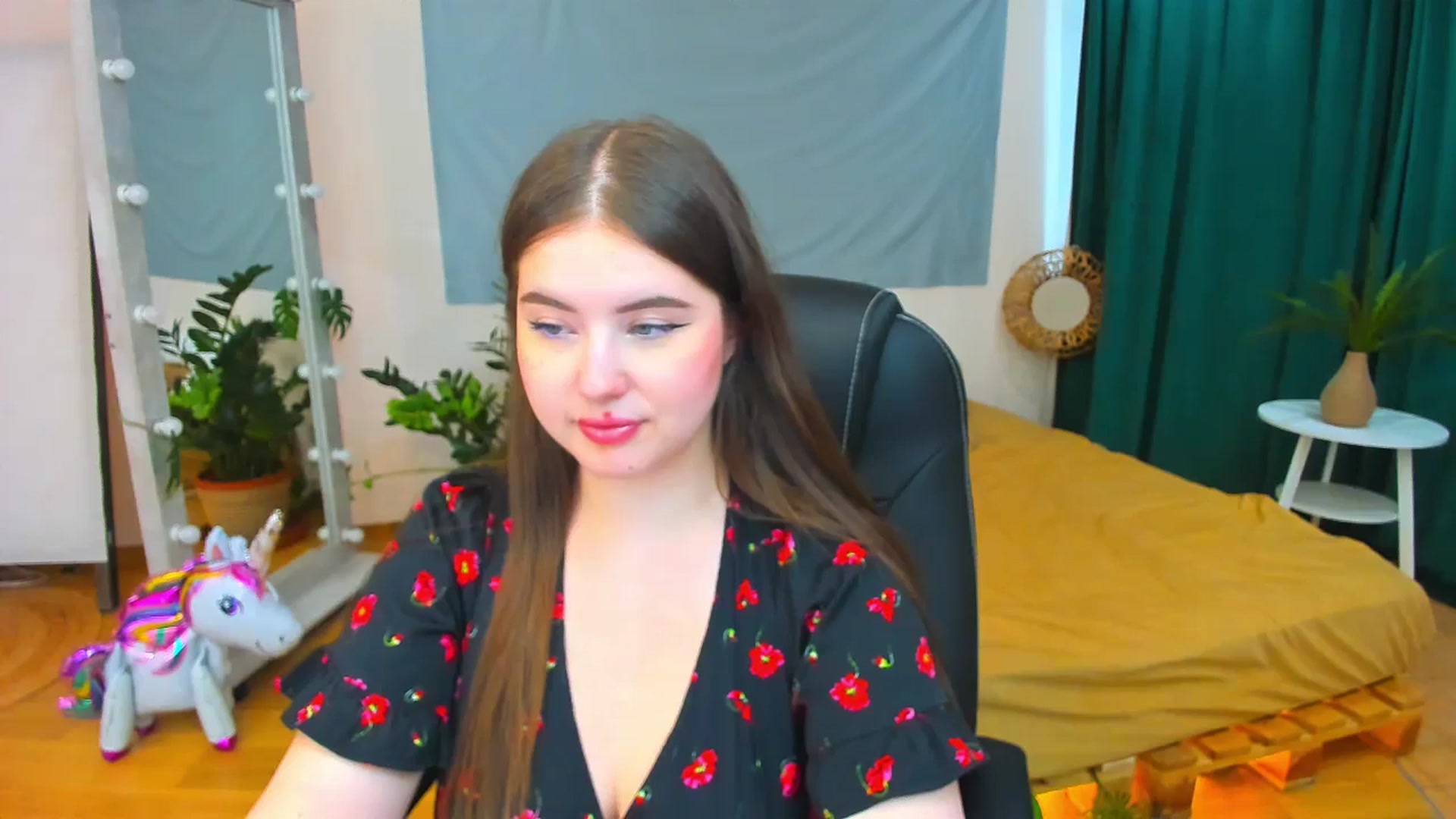 Gallery image thumbnail from AdmireMyEyes's myfreecams stream on, 07/28/2024, 09:03 image 12 of 20