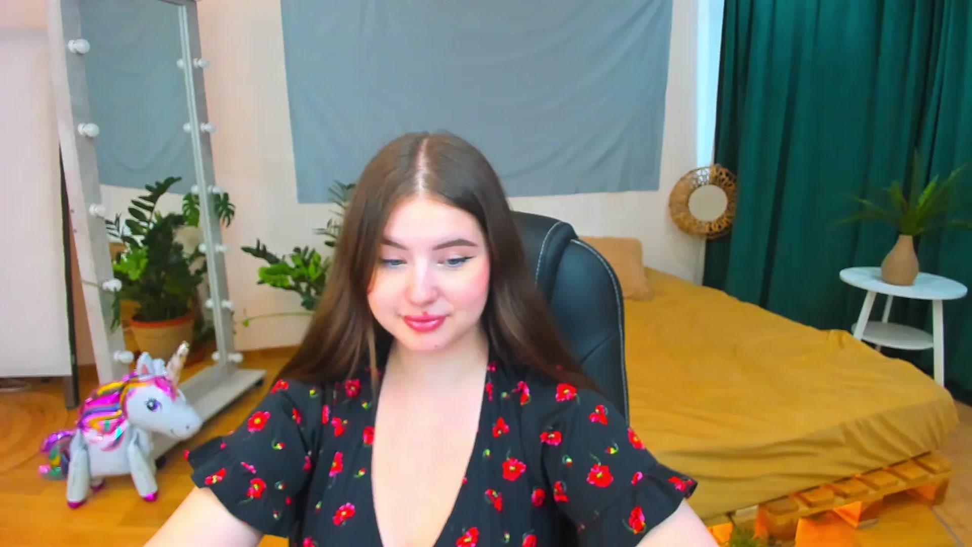 Gallery image thumbnail from AdmireMyEyes's myfreecams stream on, 07/28/2024, 09:03 image 16 of 20