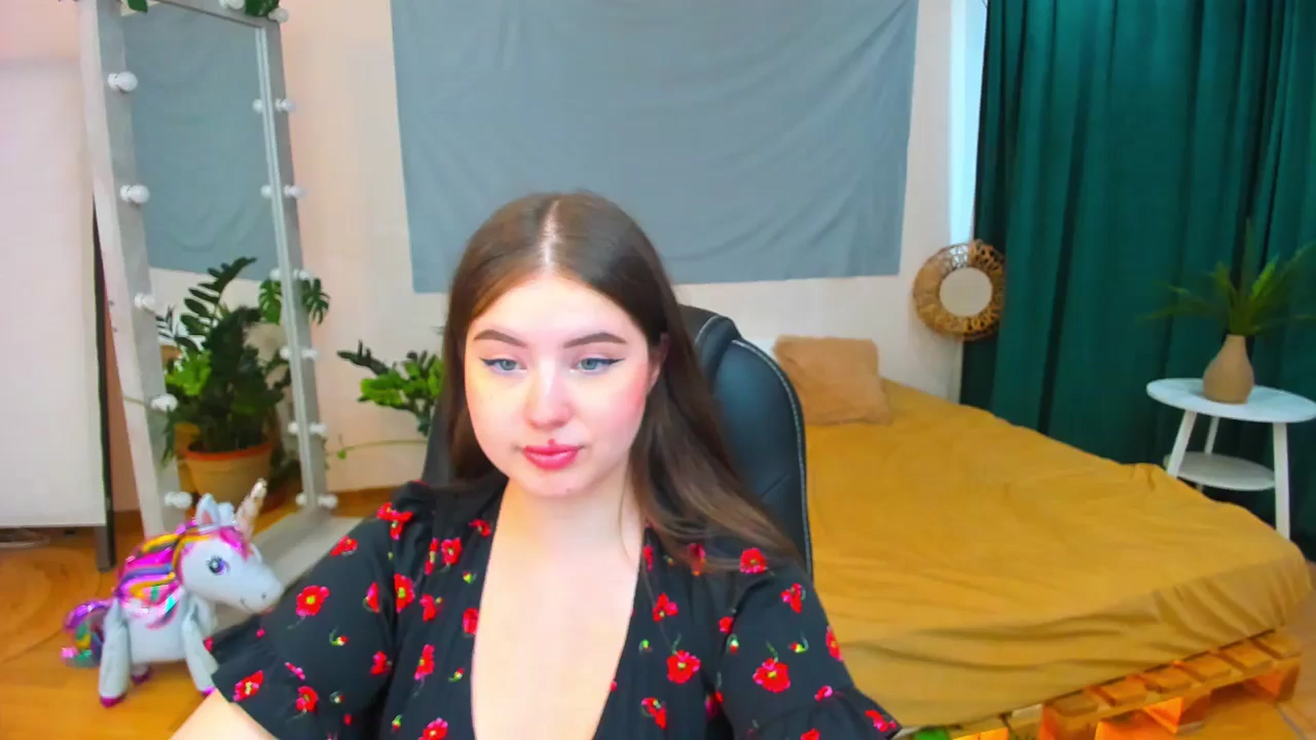 Gallery image thumbnail from AdmireMyEyes's myfreecams stream on, 07/28/2024, 09:19 image 7 of 20