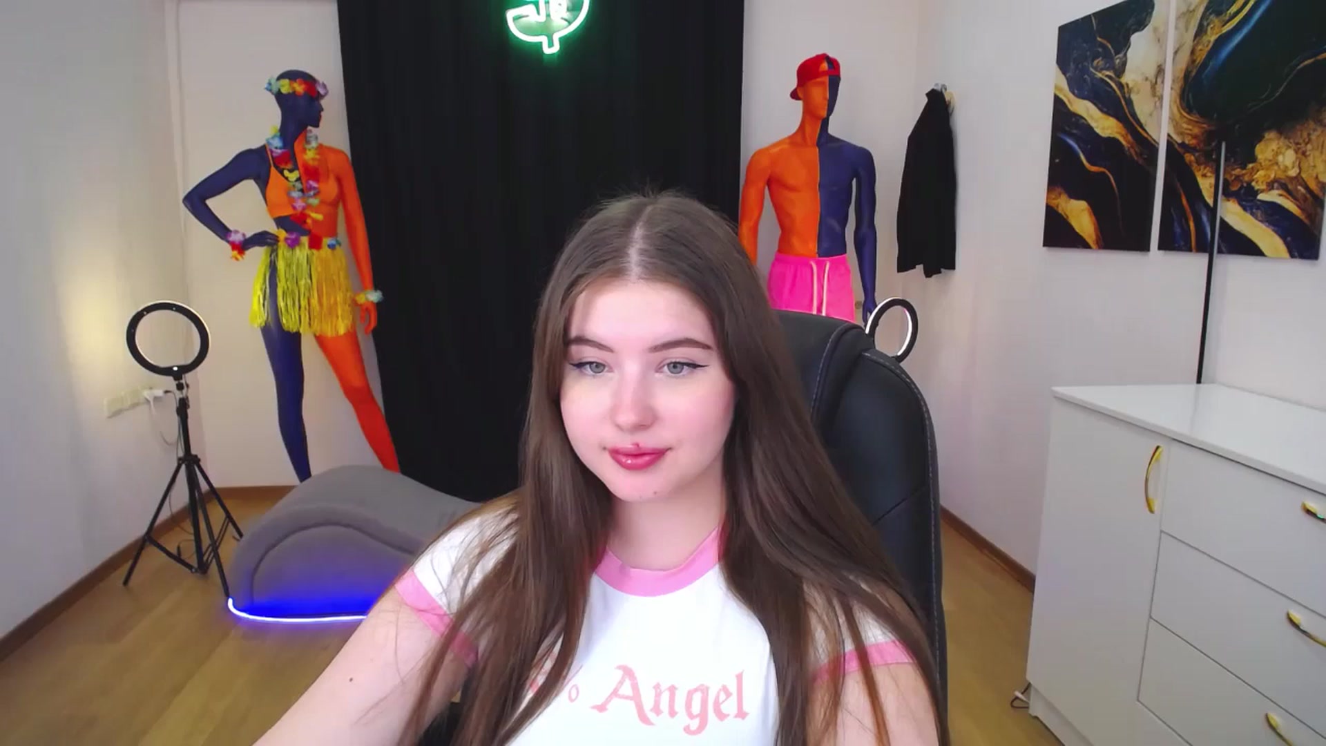 Gallery image thumbnail from AdmireMyEyes's myfreecams stream on, 07/29/2024, 09:48 image 8 of 20