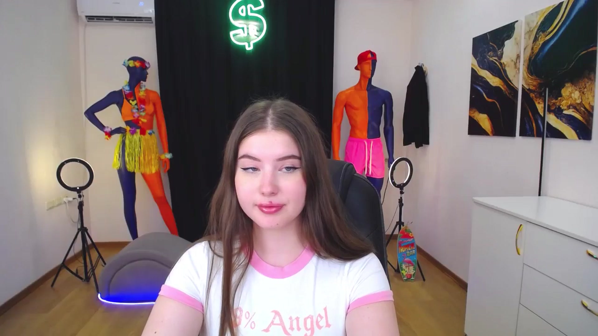 Gallery image thumbnail from AdmireMyEyes's myfreecams stream on, 07/29/2024, 09:48 image 17 of 20