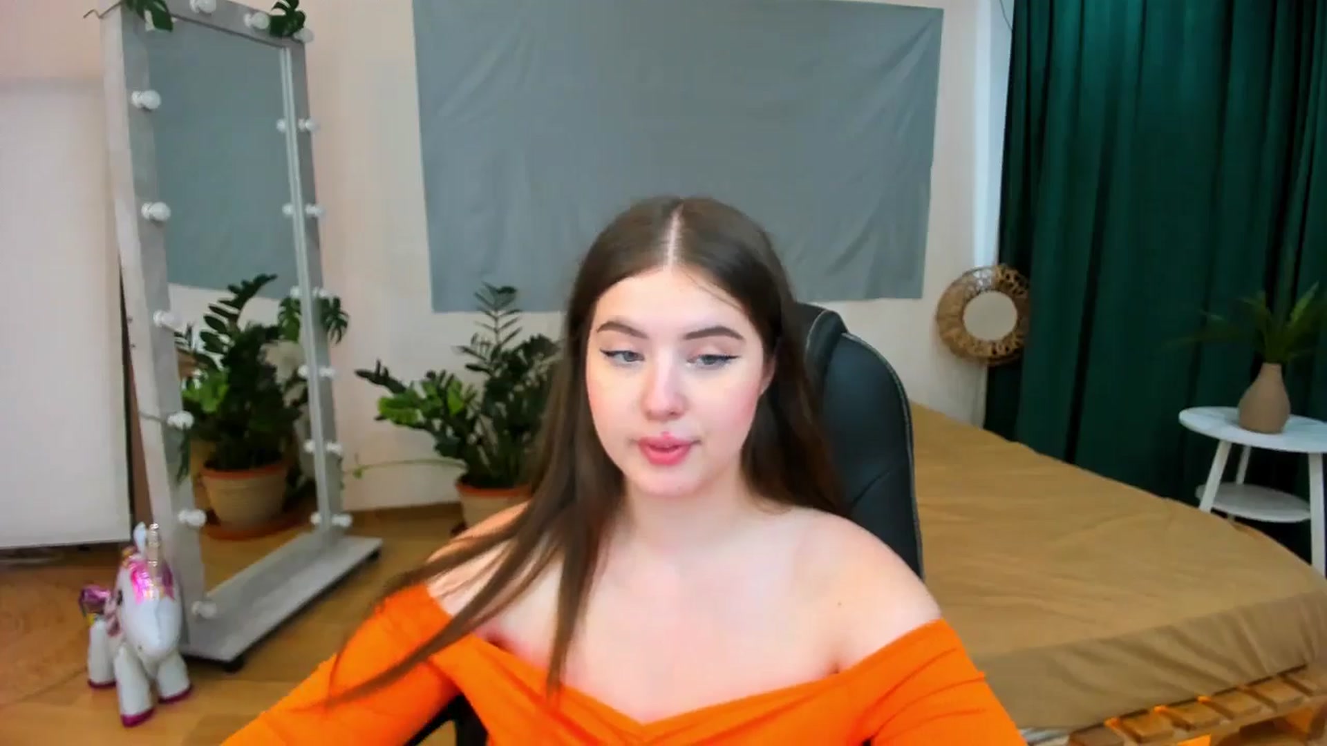 Gallery image thumbnail from AdmireMyEyes's myfreecams stream on, 07/30/2024, 07:37 image 3 of 20