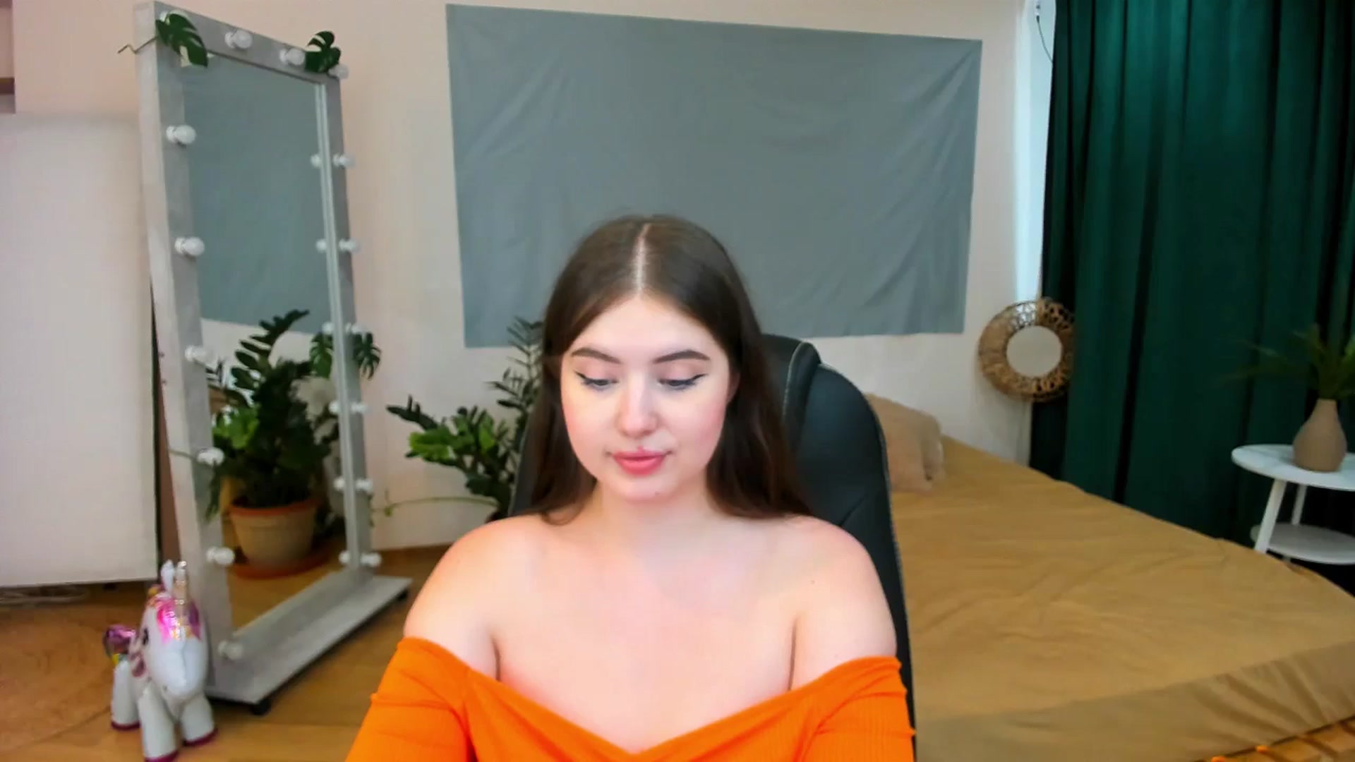 Gallery image thumbnail from AdmireMyEyes's myfreecams stream on, 07/30/2024, 09:47 image 19 of 20