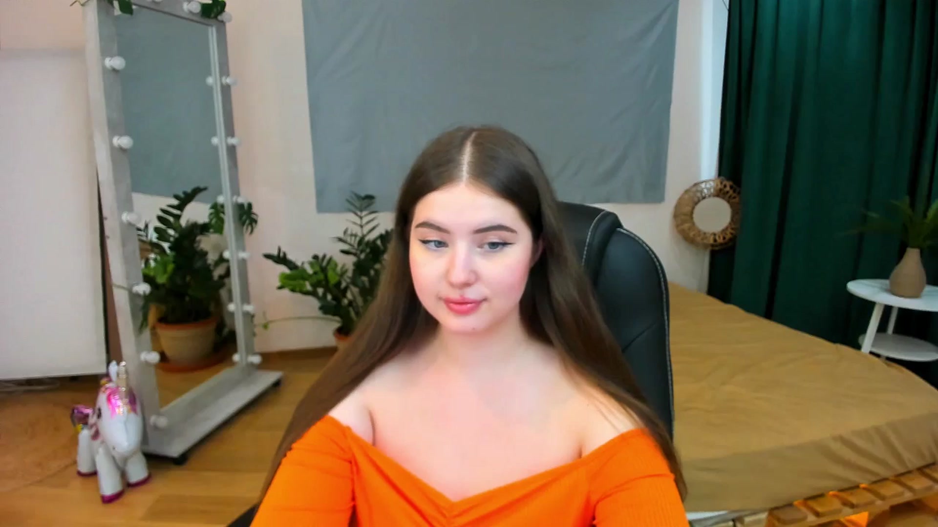 Gallery image thumbnail from AdmireMyEyes's myfreecams stream on, 07/30/2024, 10:43 image 3 of 20
