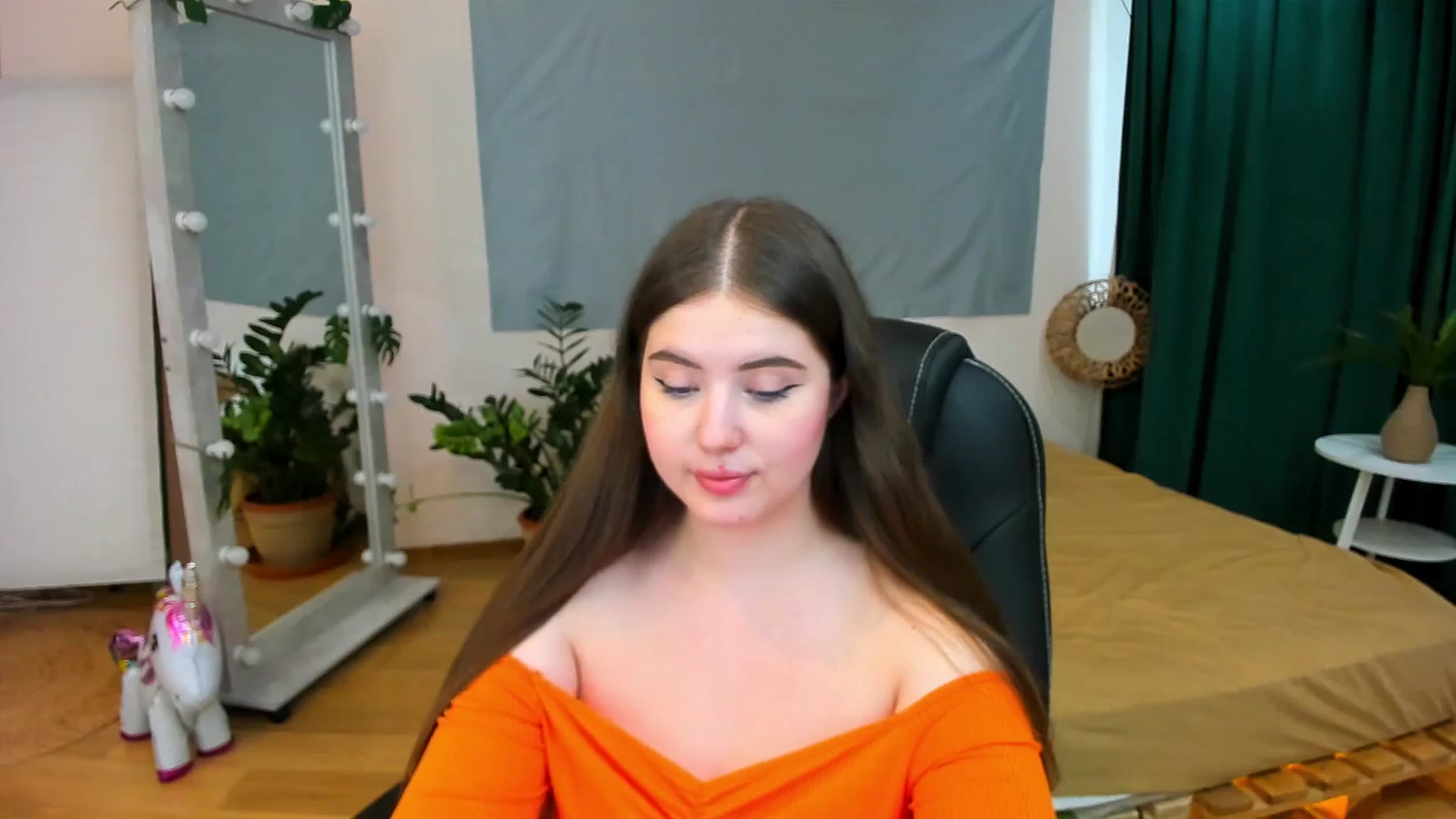 Gallery image thumbnail from AdmireMyEyes's myfreecams stream on, 07/30/2024, 10:43 image 4 of 20