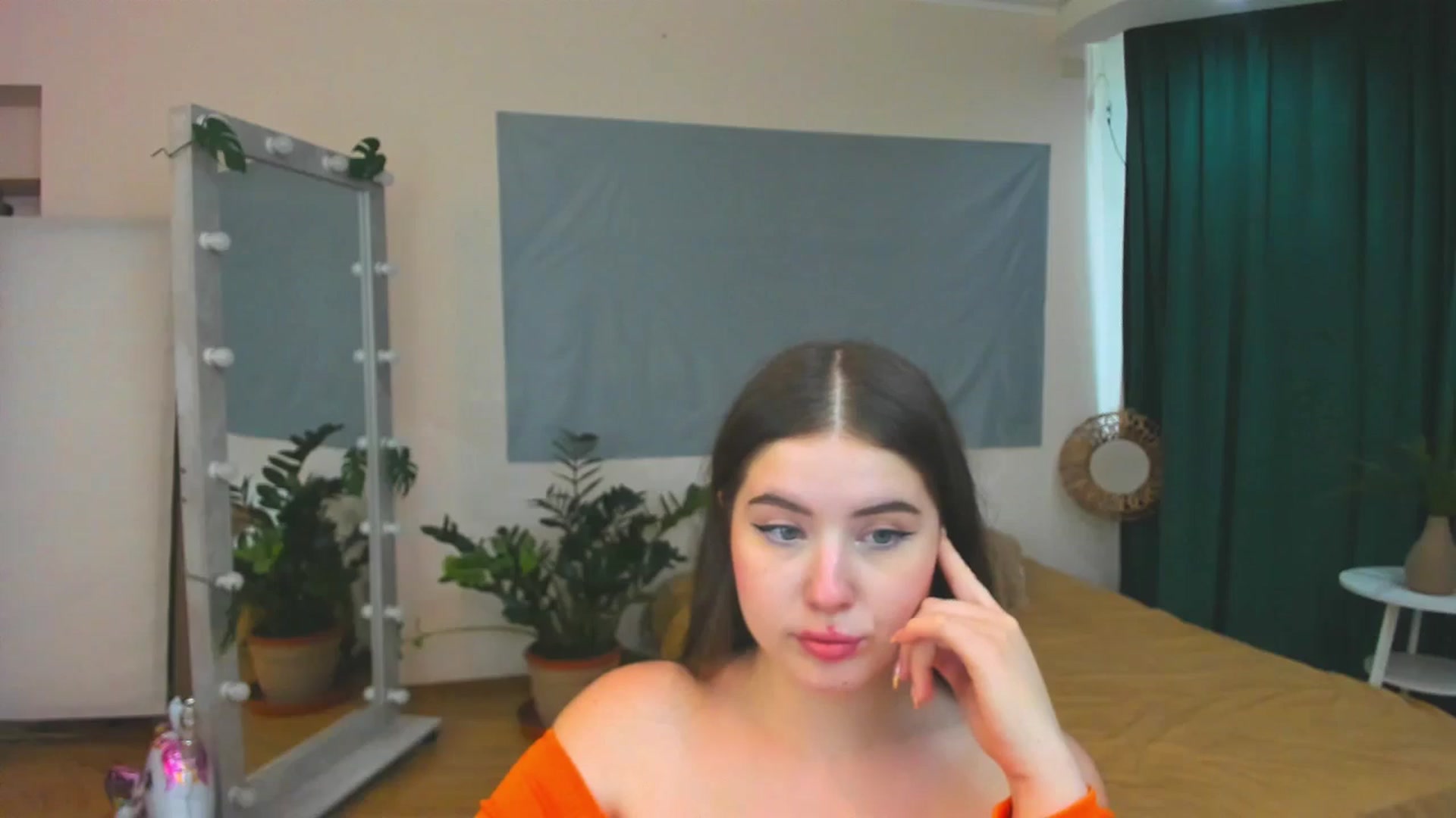 Gallery image thumbnail from AdmireMyEyes's myfreecams stream on, 07/30/2024, 10:43 image 10 of 20
