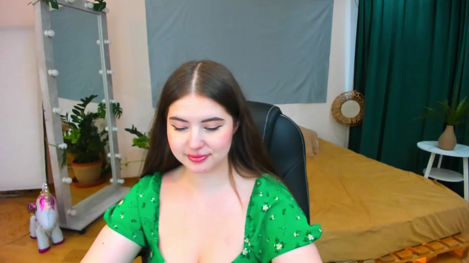 Gallery image thumbnail from AdmireMyEyes's myfreecams stream on, 07/31/2024, 07:47 image 15 of 20