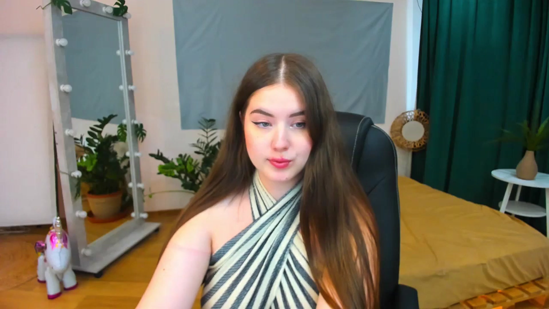 Gallery image thumbnail from AdmireMyEyes's myfreecams stream on, 07/31/2024, 07:47 image 20 of 20