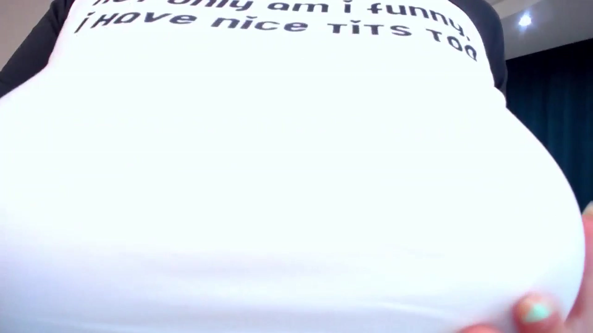 Gallery image thumbnail from AdmireMyEyes's myfreecams stream on, 08/17/2024, 18:50 image 13 of 20