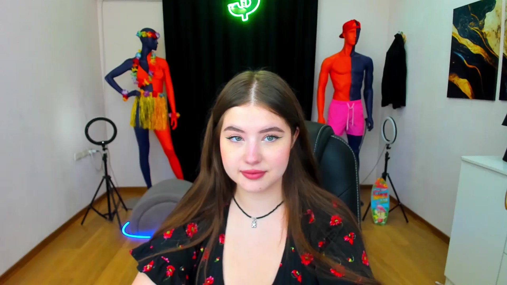 Gallery image thumbnail from AdmireMyEyes's myfreecams stream on, 08/18/2024, 18:58 image 11 of 20