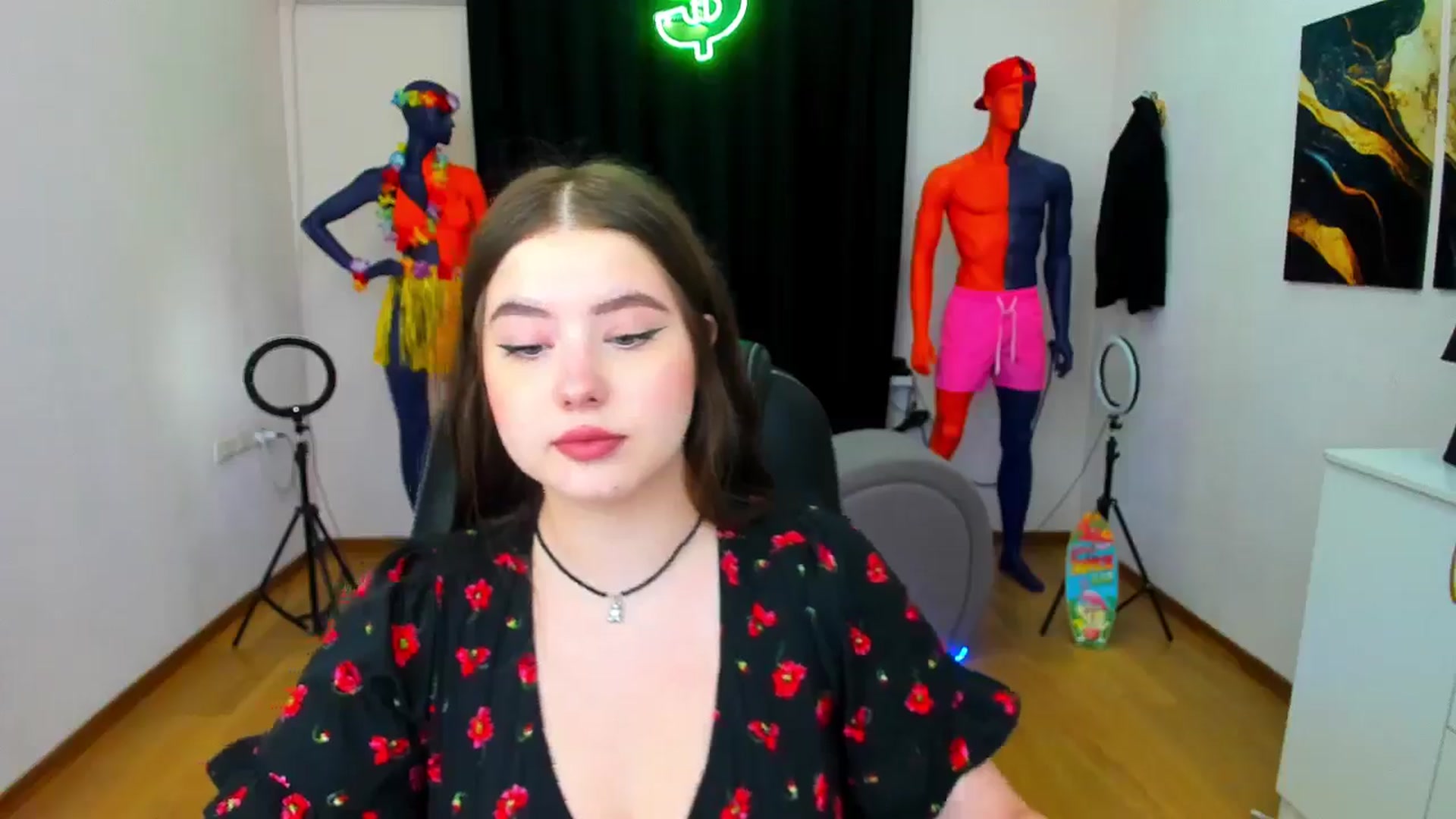 Gallery image thumbnail from AdmireMyEyes's myfreecams stream on, 08/18/2024, 18:58 image 3 of 20