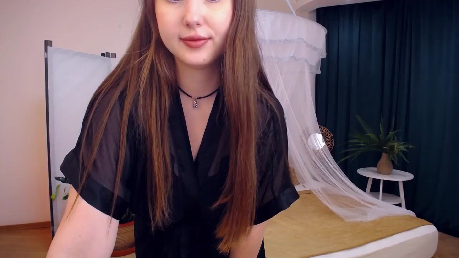 Gallery image thumbnail from AdmireMyEyes's myfreecams stream on, 08/21/2024, 05:32 image 3 of 20