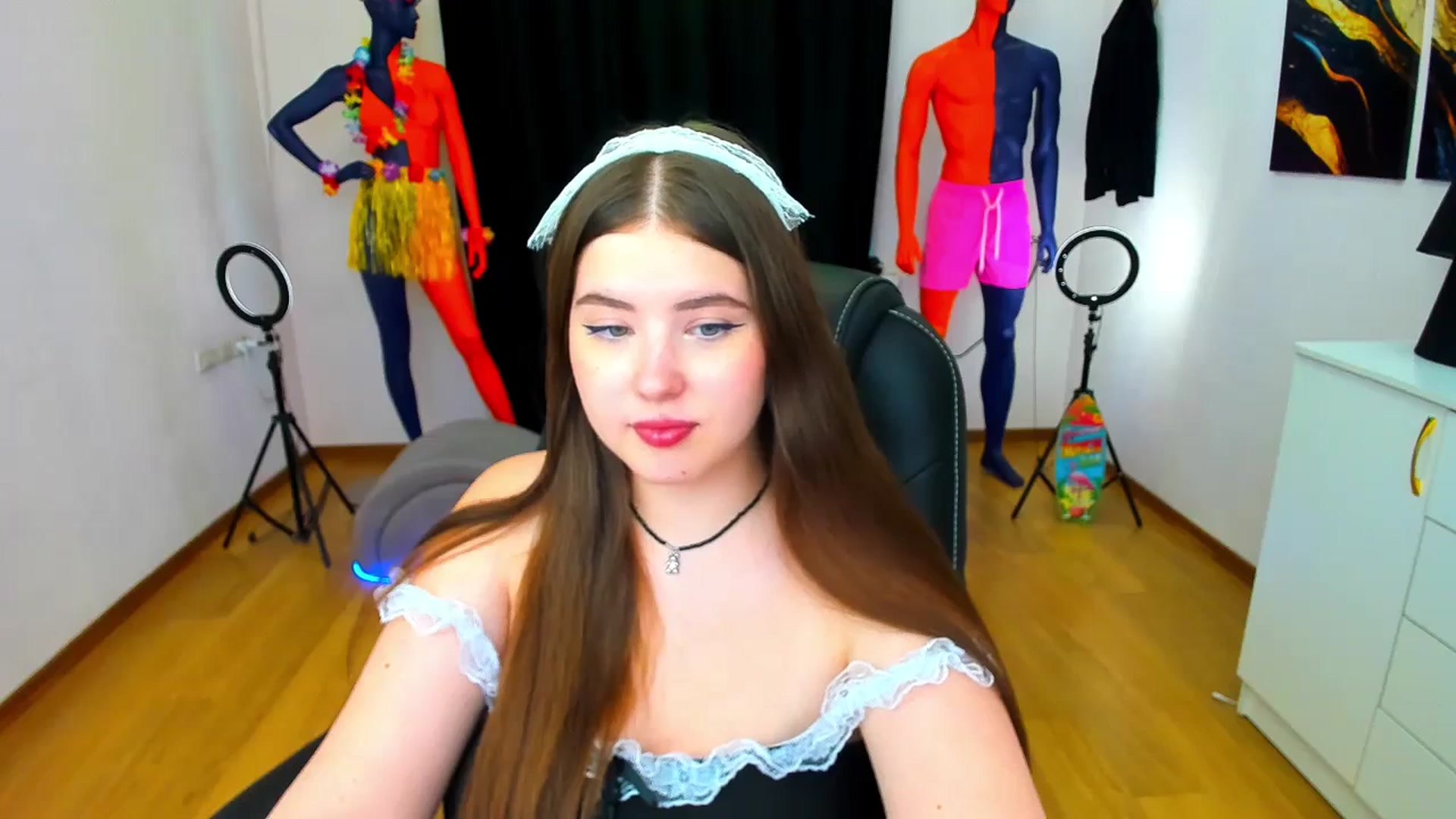 Gallery image thumbnail from AdmireMyEyes's myfreecams stream on, 08/22/2024, 08:44 image 5 of 20