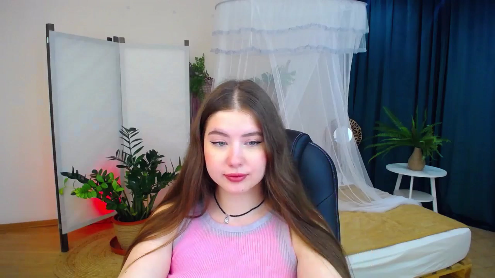 Gallery image thumbnail from AdmireMyEyes's myfreecams stream on, 08/27/2024, 05:25 image 6 of 20