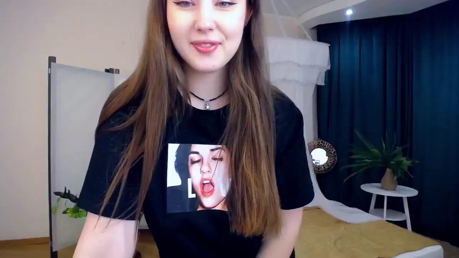 Gallery image thumbnail from AdmireMyEyes's myfreecams stream on, 08/28/2024, 19:19 image 12 of 20