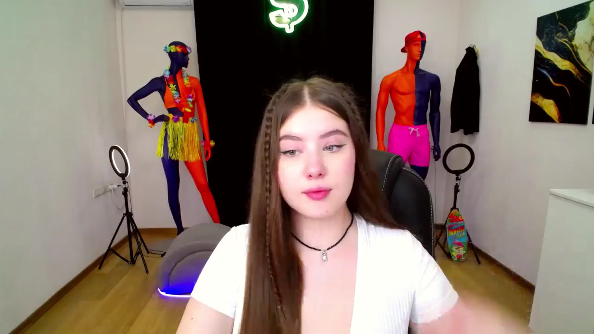 Gallery image thumbnail from AdmireMyEyes's myfreecams stream on, 08/29/2024, 18:53 image 7 of 20
