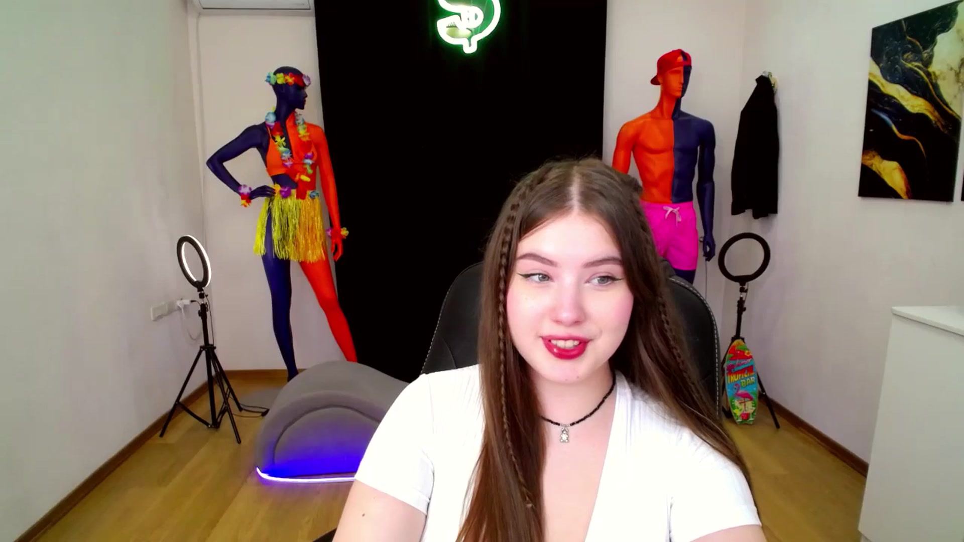 Gallery image thumbnail from AdmireMyEyes's myfreecams stream on, 08/29/2024, 18:53 image 11 of 20
