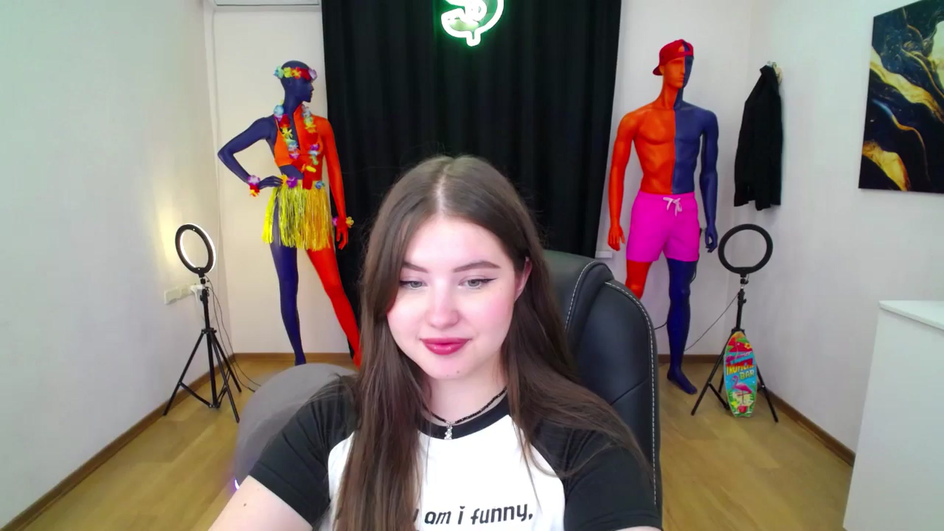 Gallery image thumbnail from AdmireMyEyes's myfreecams stream on, 08/31/2024, 21:47 image 7 of 20