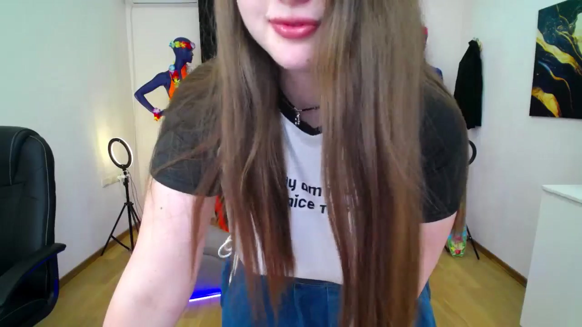 Gallery image thumbnail from AdmireMyEyes's myfreecams stream on, 08/31/2024, 23:13 image 5 of 20