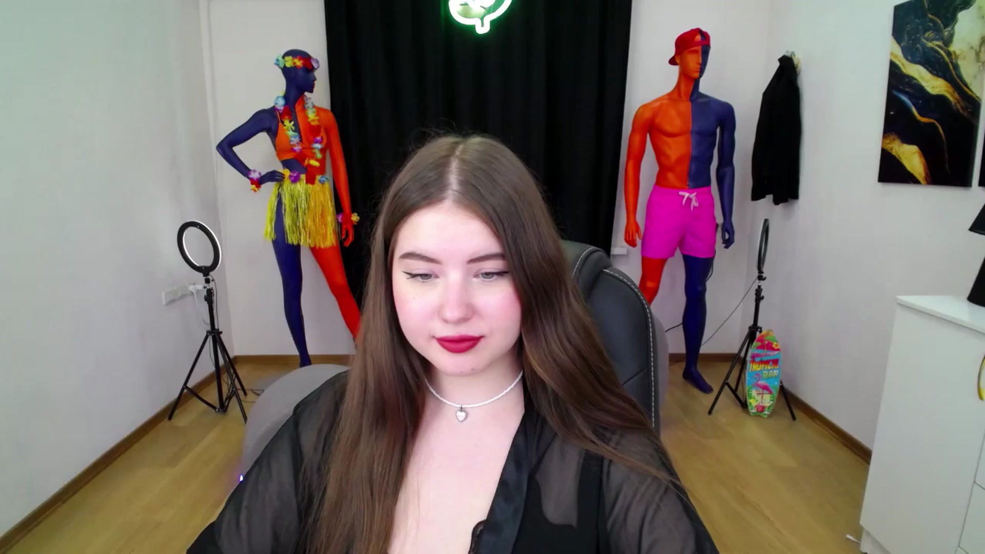 Gallery image thumbnail from AdmireMyEyes's myfreecams stream on, 09/06/2024, 07:04 image 1 of 20