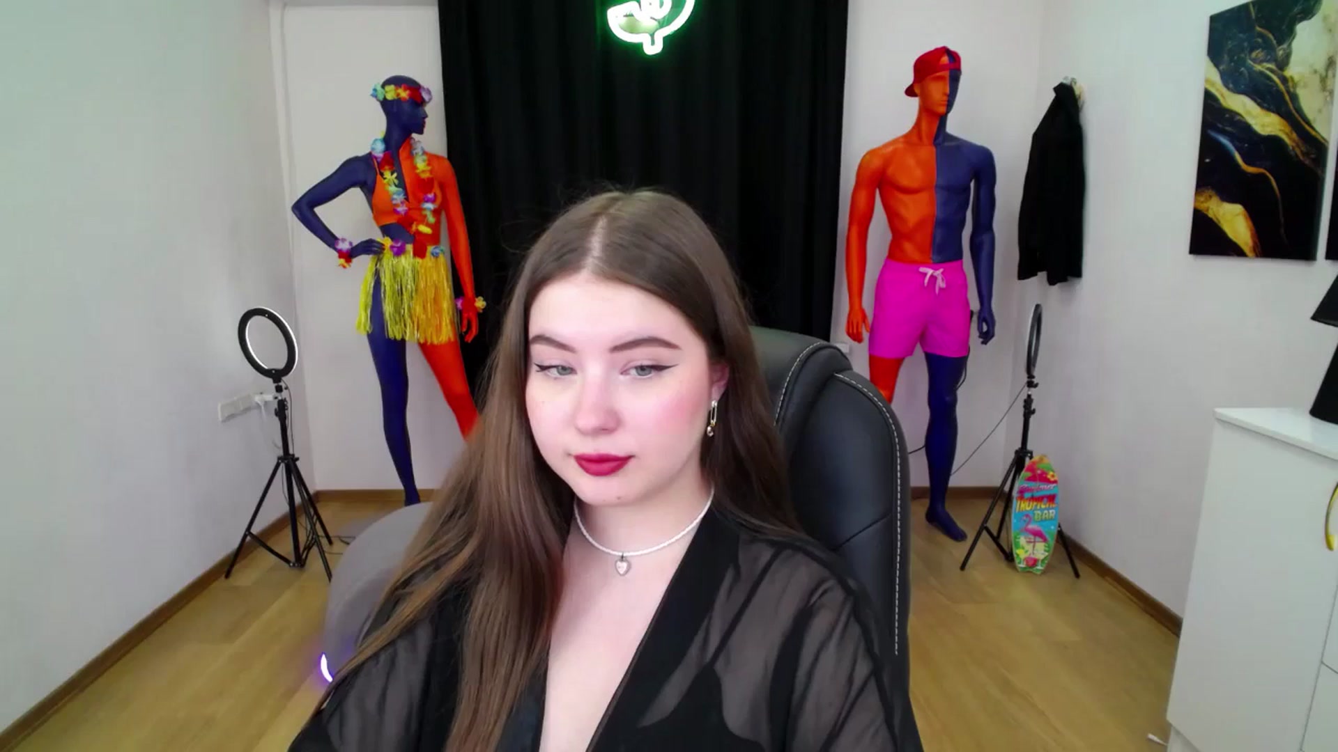 Gallery image thumbnail from AdmireMyEyes's myfreecams stream on, 09/06/2024, 07:37 image 7 of 20