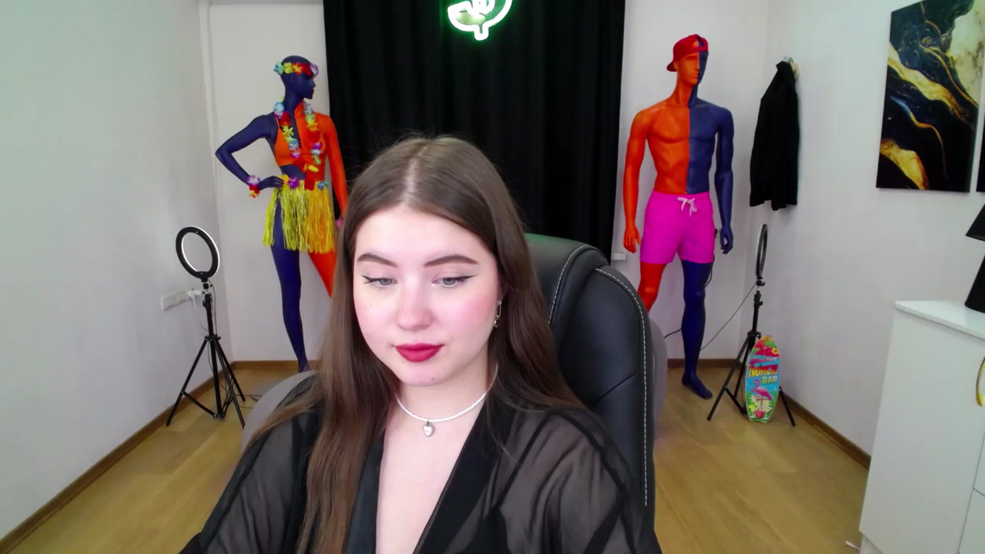 Gallery image thumbnail from AdmireMyEyes's myfreecams stream on, 09/06/2024, 07:37 image 20 of 20