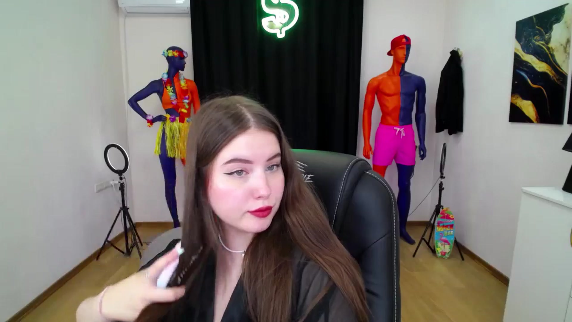 Gallery image thumbnail from AdmireMyEyes's myfreecams stream on, 09/06/2024, 09:06 image 11 of 20