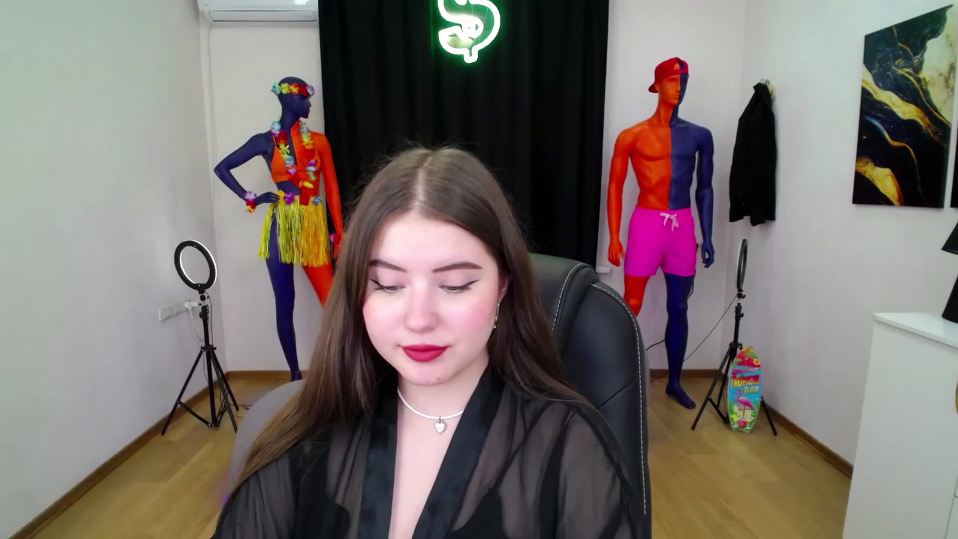Gallery image thumbnail from AdmireMyEyes's myfreecams stream on, 09/06/2024, 09:06 image 7 of 20
