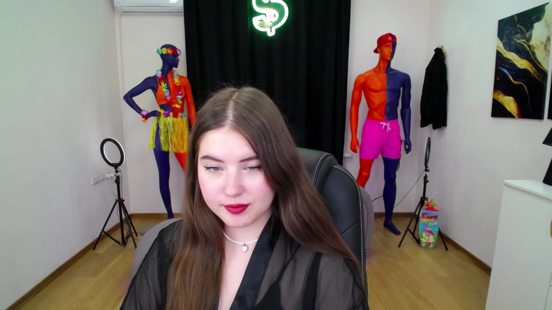 Gallery image thumbnail from AdmireMyEyes's myfreecams stream on, 09/06/2024, 09:06 image 14 of 20