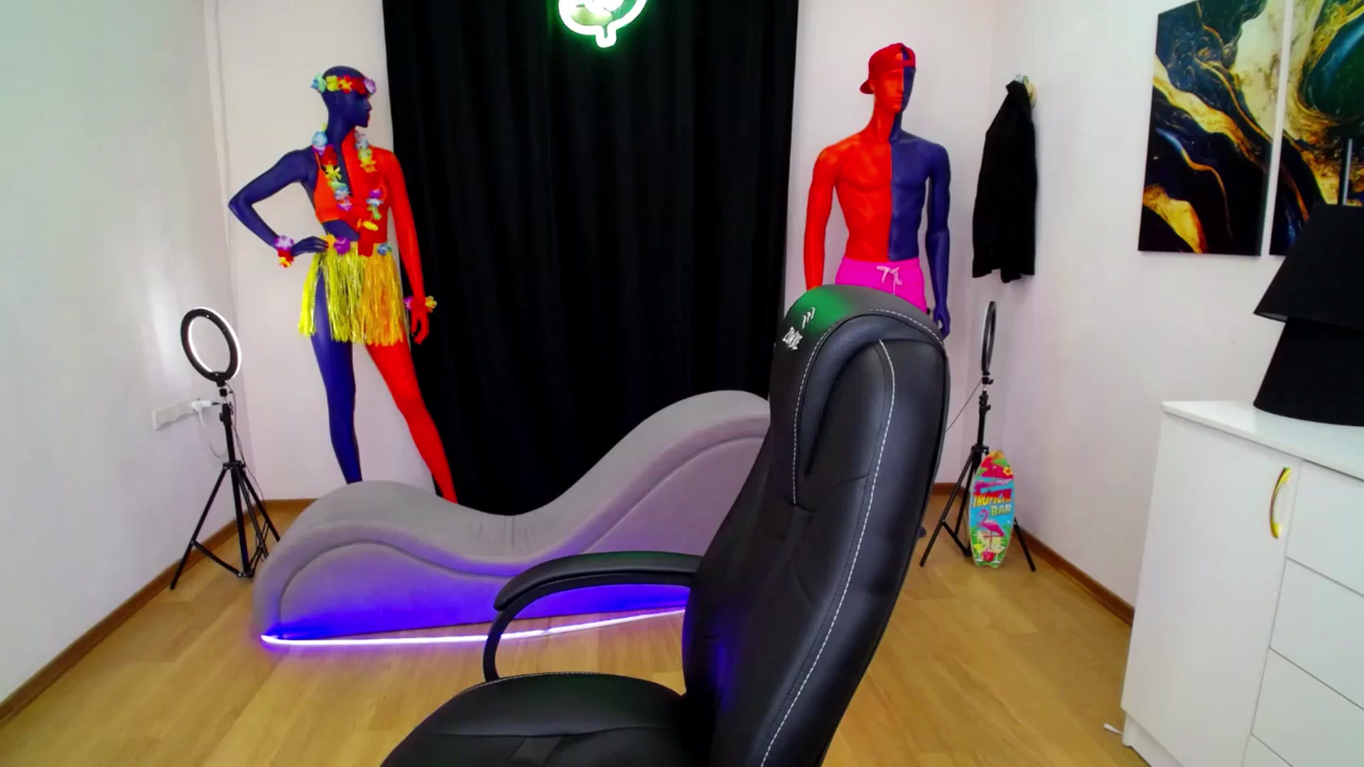 Gallery image thumbnail from AdmireMyEyes's myfreecams stream on, 09/07/2024, 20:34 image 8 of 20