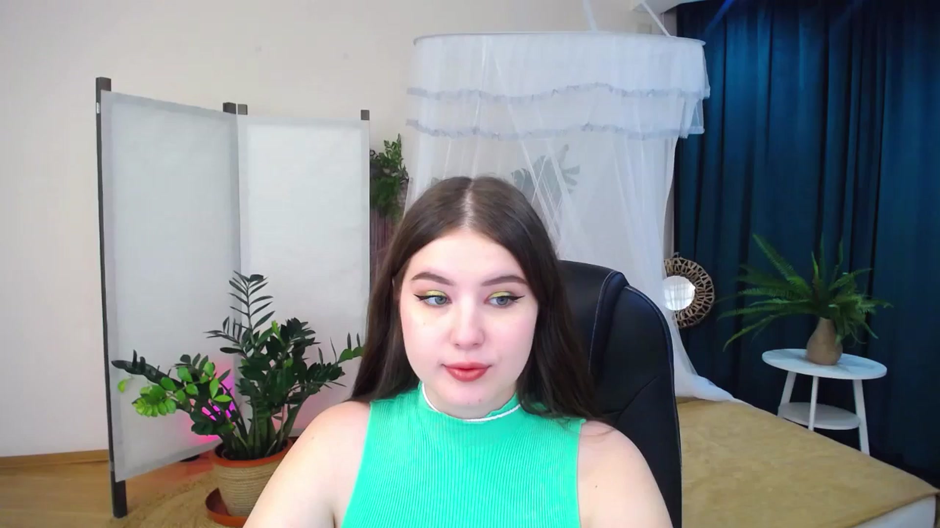 Gallery image thumbnail from AdmireMyEyes's myfreecams stream on, 09/09/2024, 20:38 image 7 of 20