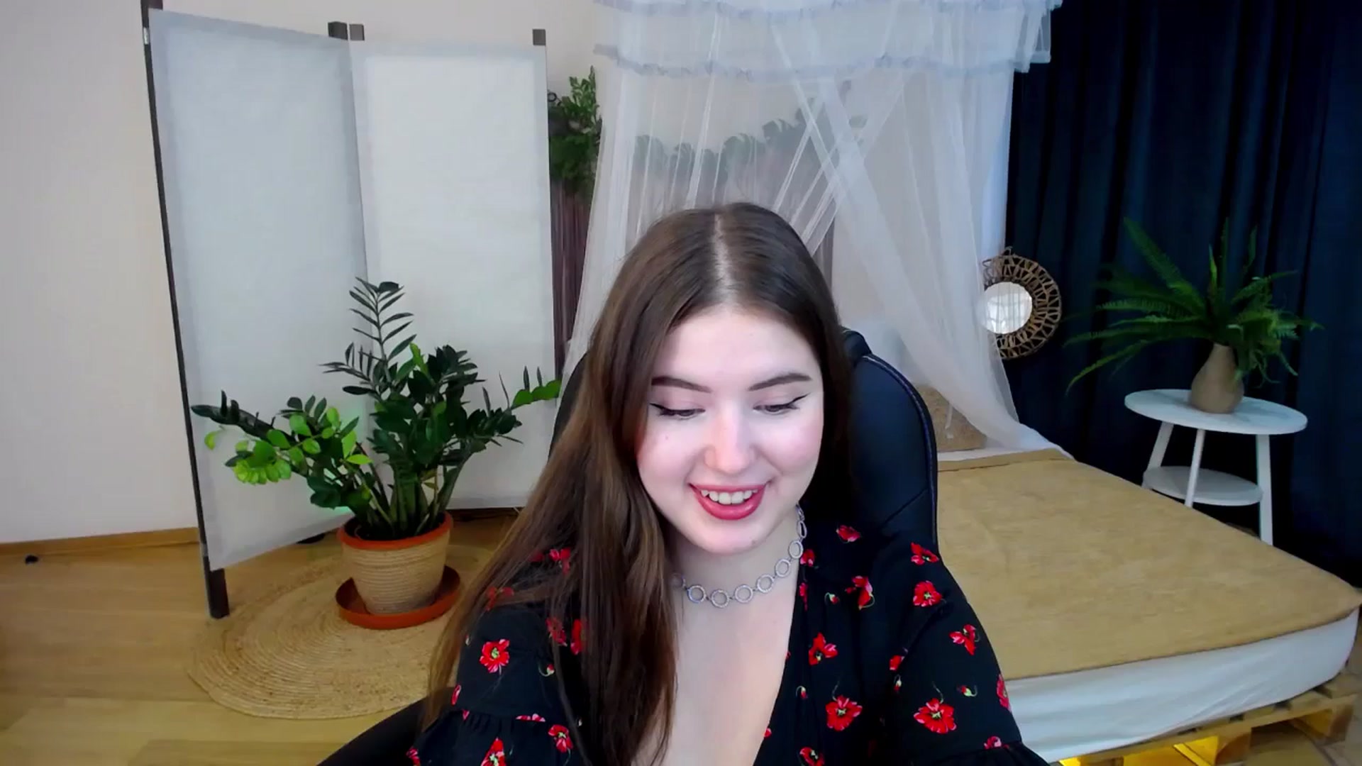 Gallery image thumbnail from AdmireMyEyes's myfreecams stream on, 09/14/2024, 09:49 image 19 of 20