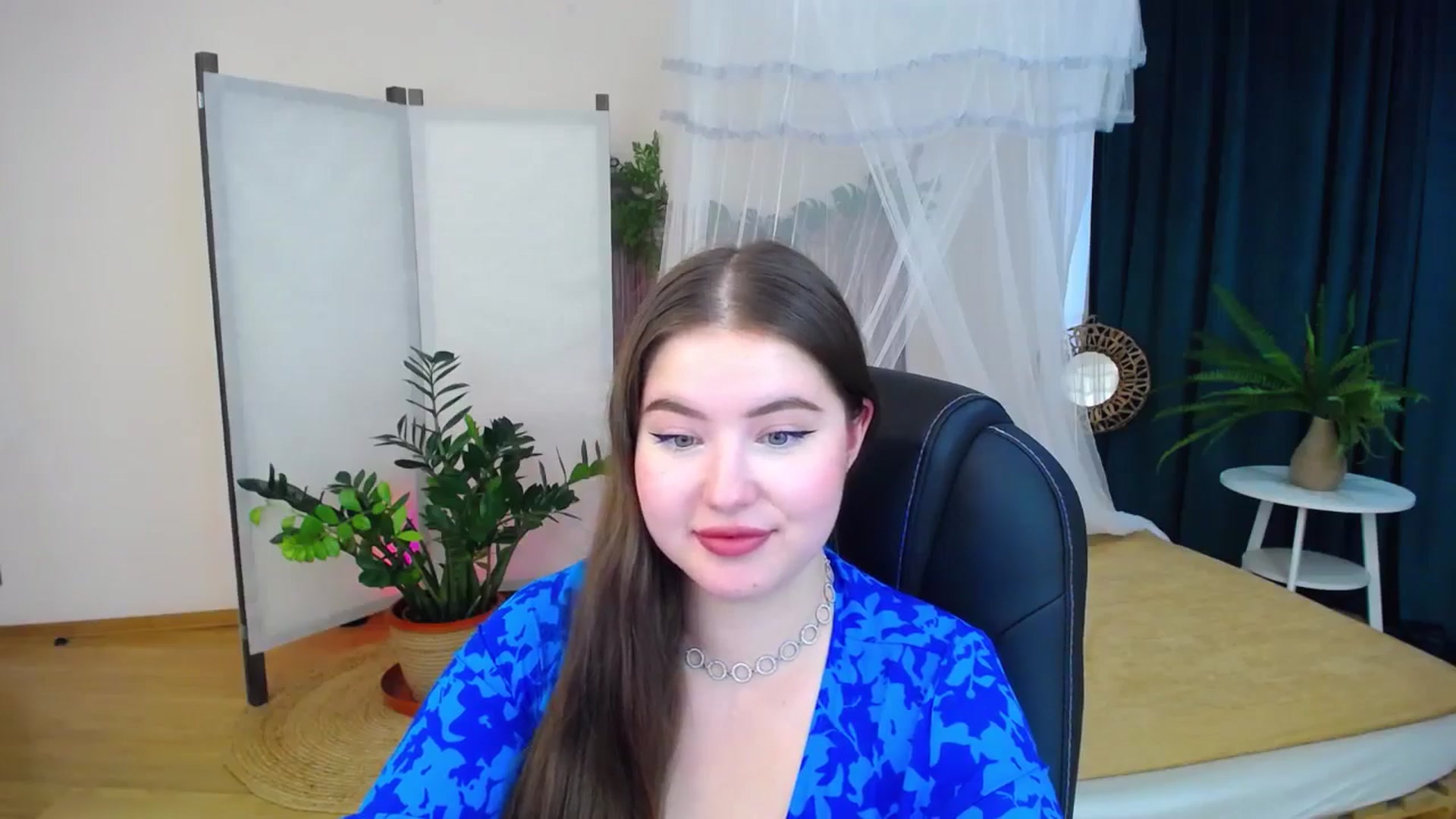Gallery image thumbnail from AdmireMyEyes's myfreecams stream on, 09/15/2024, 07:47 image 20 of 20