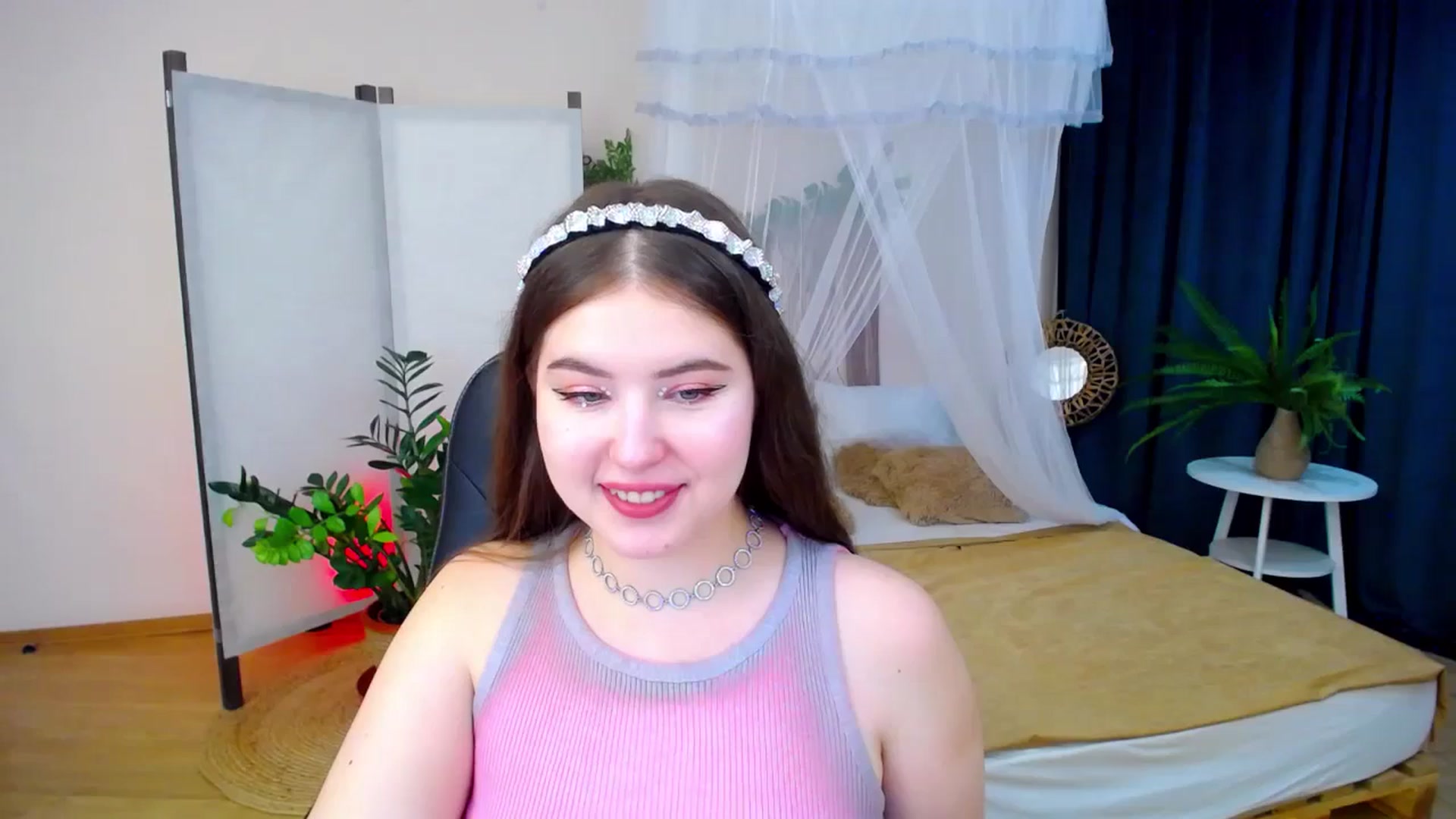 Gallery image thumbnail from AdmireMyEyes's myfreecams stream on, 09/16/2024, 18:59 image 14 of 20