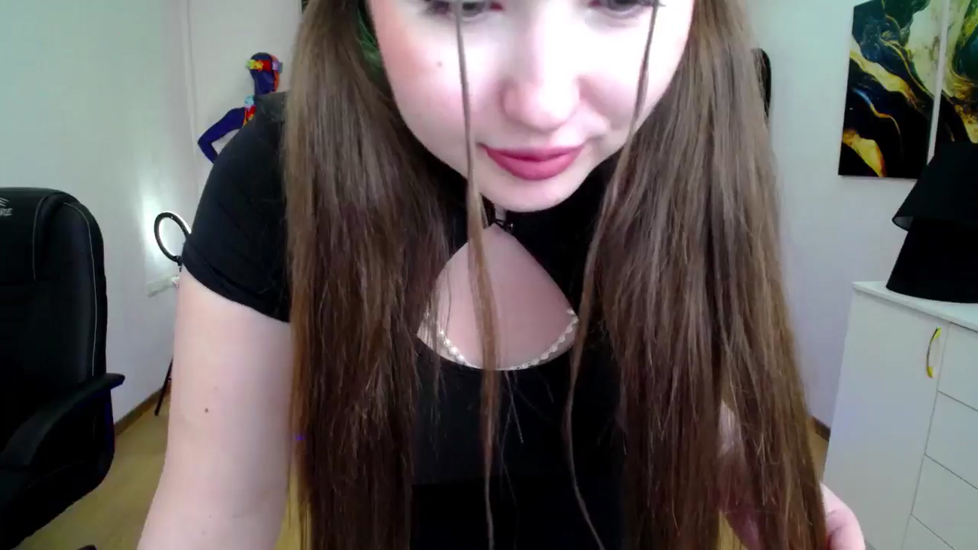 Gallery image thumbnail from AdmireMyEyes's myfreecams stream on, 09/17/2024, 19:29 image 16 of 20