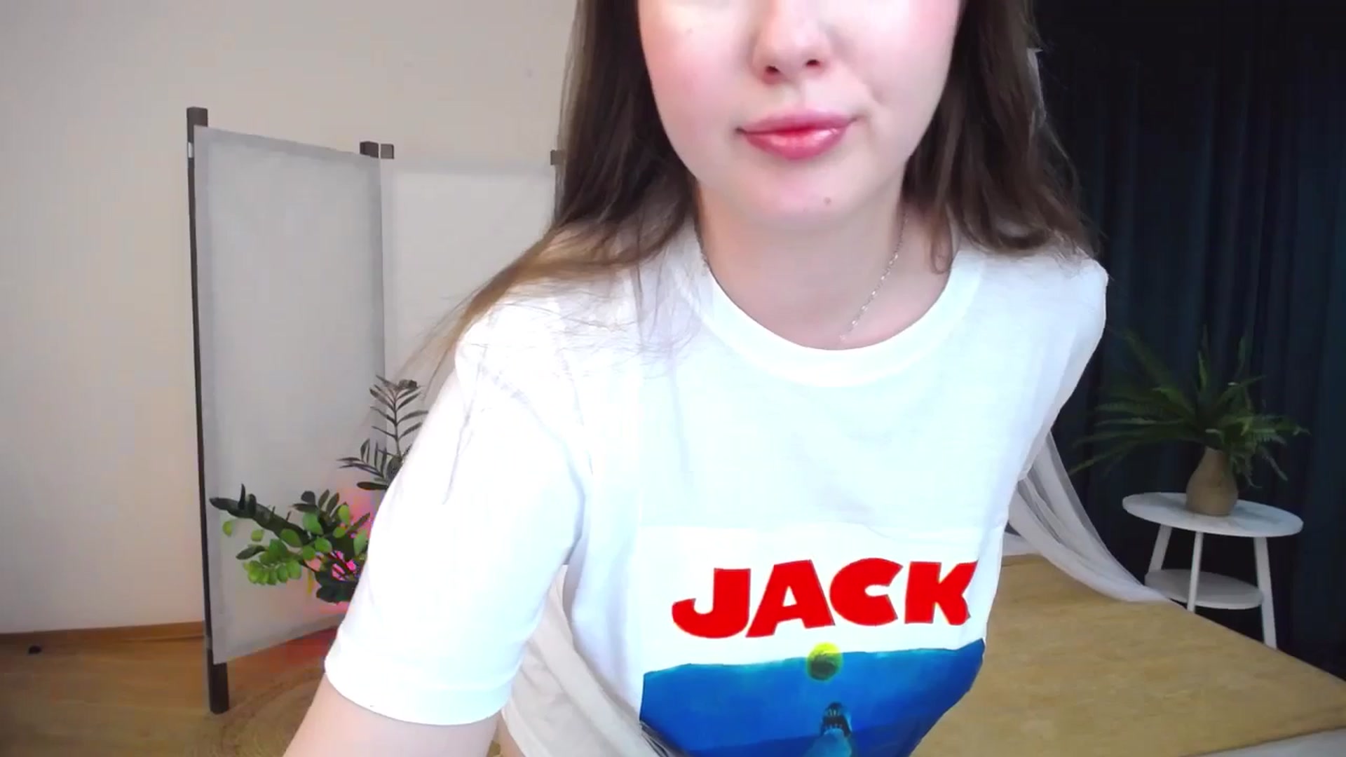 Gallery image thumbnail from AdmireMyEyes's myfreecams stream on, 10/04/2024, 08:43 image 10 of 20