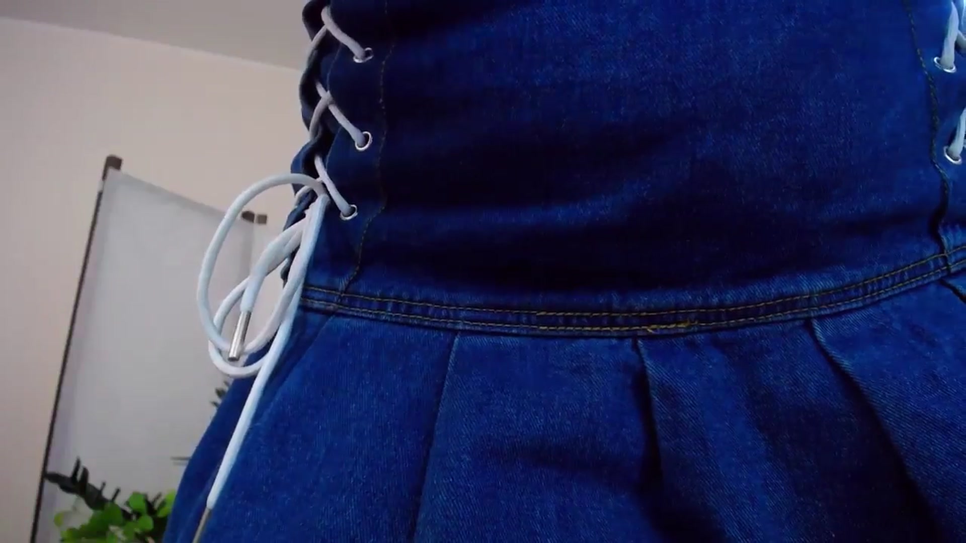 Gallery image thumbnail from AdmireMyEyes's myfreecams stream on, 10/05/2024, 07:25 image 2 of 20