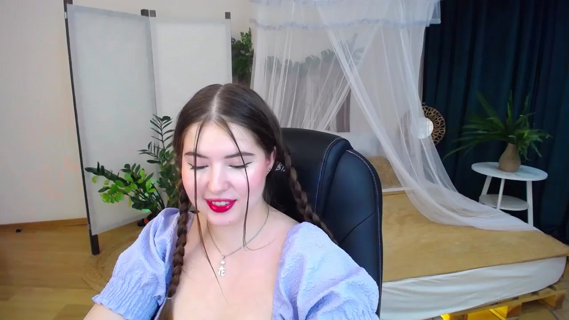 Gallery image thumbnail from AdmireMyEyes's myfreecams stream on, 10/09/2024, 24:47 image 2 of 20