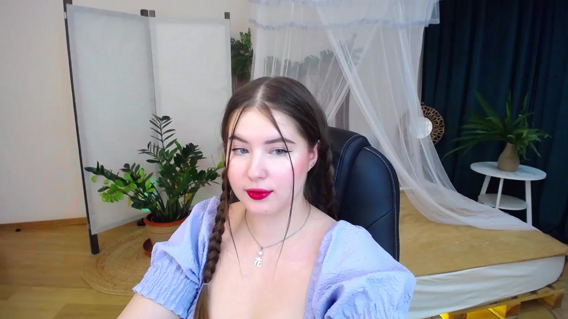 Gallery image thumbnail from AdmireMyEyes's myfreecams stream on, 10/09/2024, 24:47 image 20 of 20