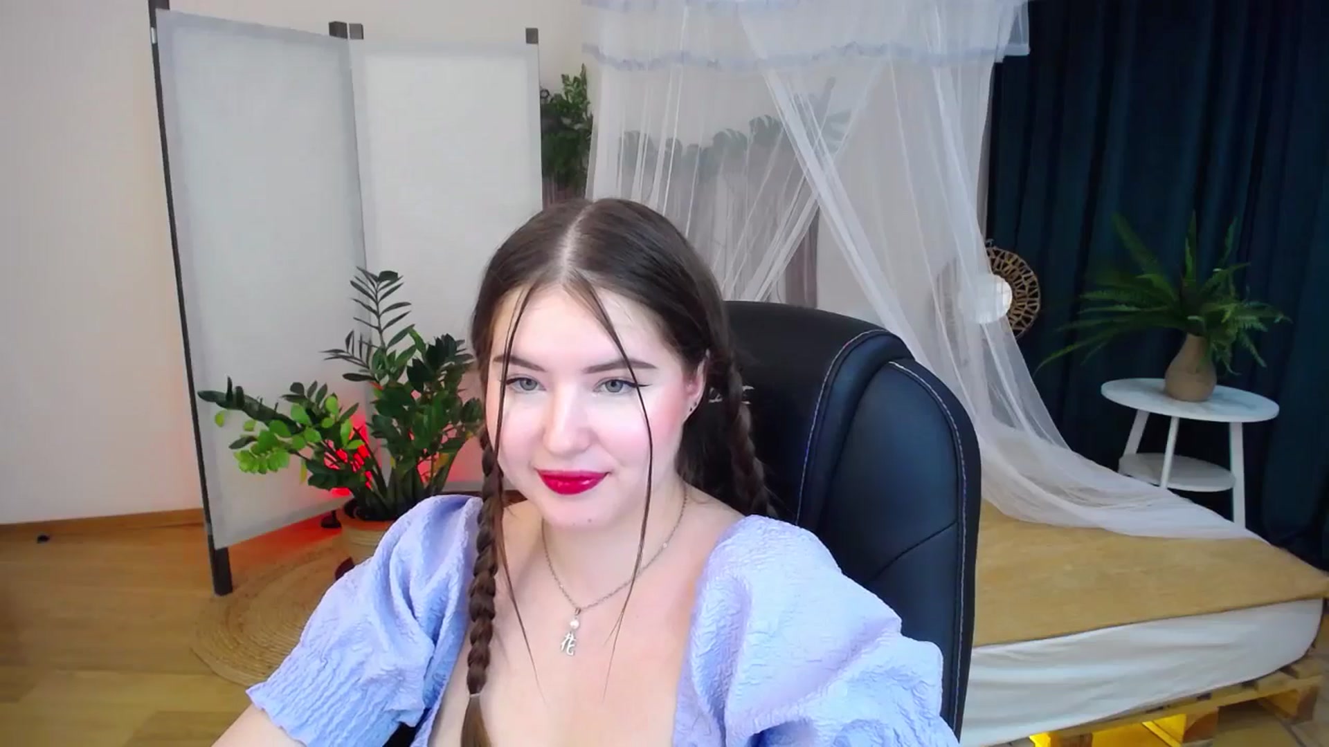 Gallery image thumbnail from AdmireMyEyes's myfreecams stream on, 10/09/2024, 24:47 image 7 of 20