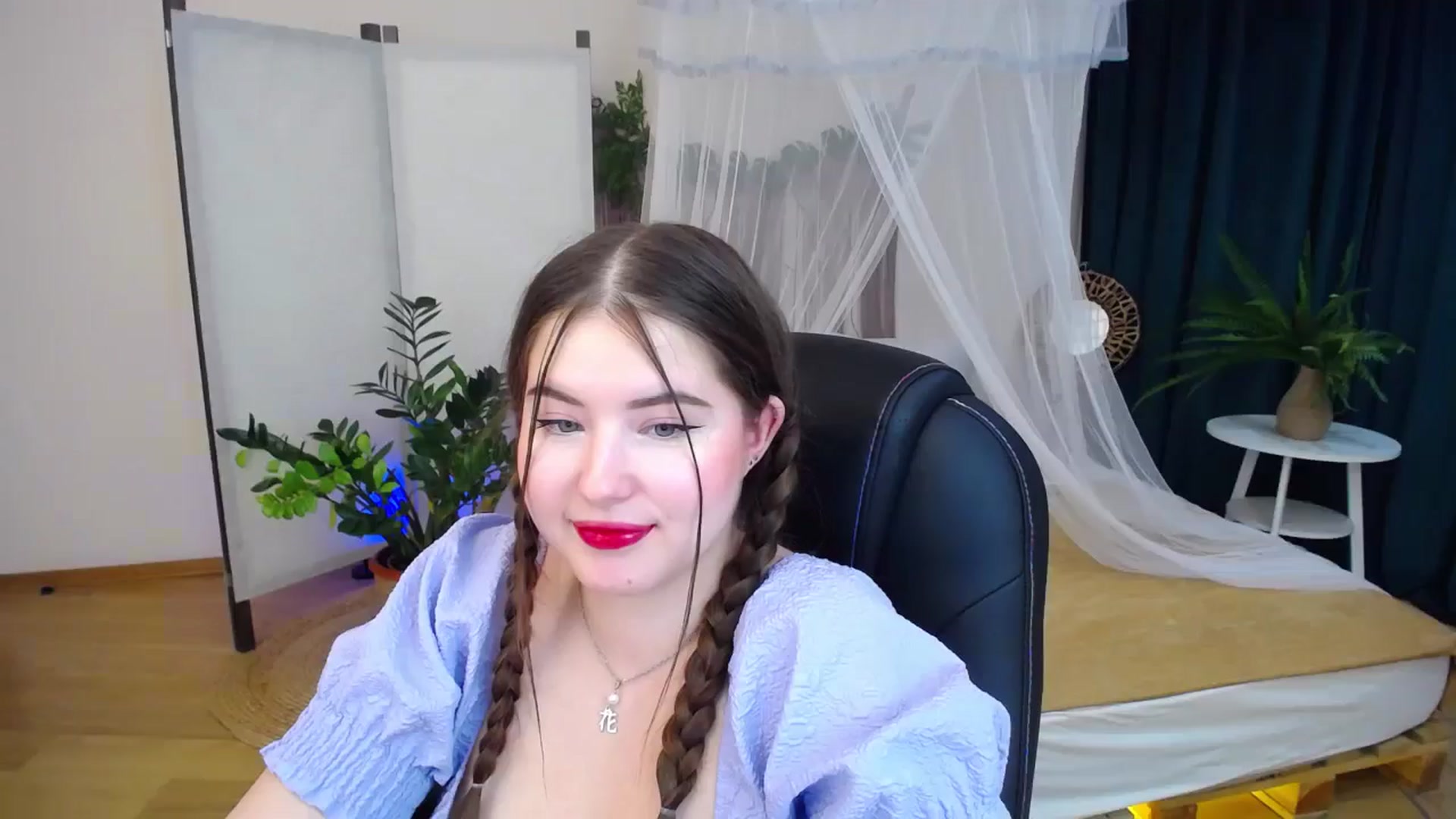 Gallery image thumbnail from AdmireMyEyes's myfreecams stream on, 10/09/2024, 24:47 image 1 of 20