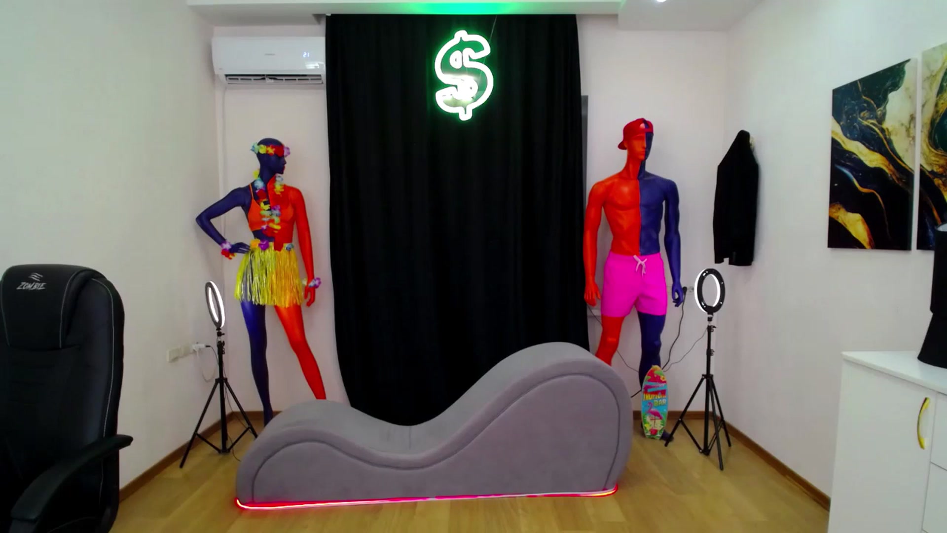 Gallery image thumbnail from AdmireMyEyes's myfreecams stream on, 10/11/2024, 10:23 image 20 of 20